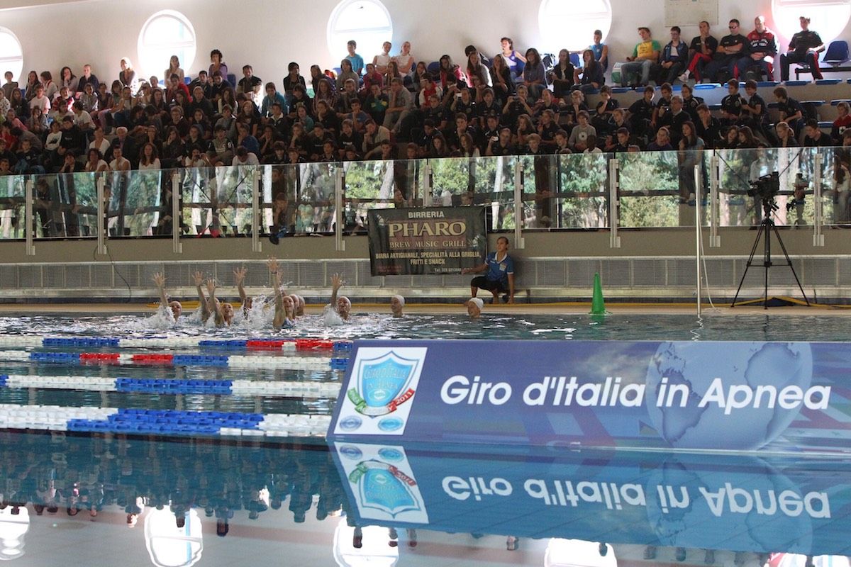 Primo premio alla squadra di Udine al Giro d'Italia in apnea